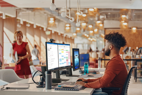 HP Monitor Series 3 PRO 324PH  / 23,8" / FHD / VGA-HDMI-DisplayPort / Regulable Altura